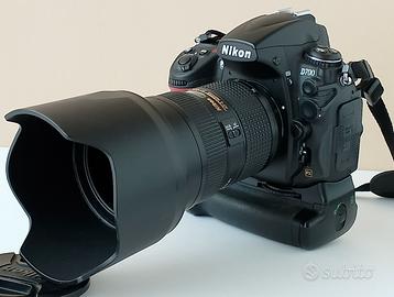 Nikon D700 MB D10 Nikkor Afs 24-70 f2.8 G ED