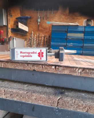 Montagradini regolabili-20 pezzi disponibili