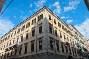 SUBLOCAZIONE stanze uso ufficio in multistudio