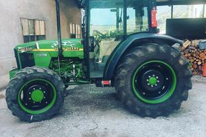John Deere 5510