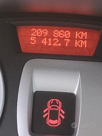 Renault Clio 3 1200 16 v 2008