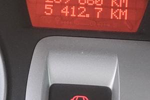 Renault Clio 3 1200 16 v 2008