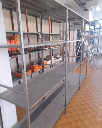scaffale metallo
