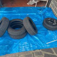 Set di gomme Fiat Punto usate in buone condizioni
