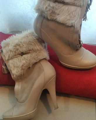 stivaletti con pelliccia
