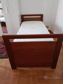 Letto singolo con materasso 