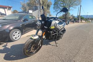 Benelli Leoncino 250