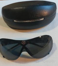 Occhiali da sole del marchio Richmond, modello JR5