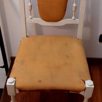 Poltroncina d'epoca in legno da foderare