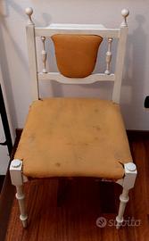 Poltroncina d'epoca in legno da foderare