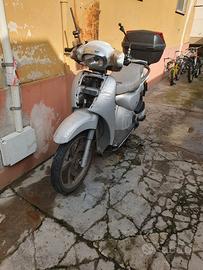 Aprilia Scarabeo 50 - 2004