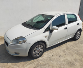 FIAT GRANDE PUNTO AUTOCARRO 5p 4poati 1.3Mtj