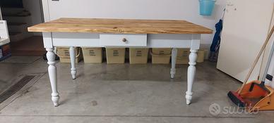 Tavolo shabby legno
