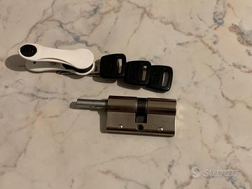 Serratura per porta blindata Cisa