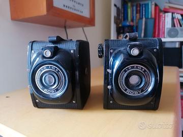 Macchina fotografica antica