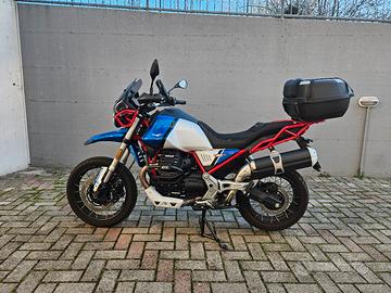 Moto Guzzi v84tt Evocative Graphics