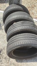 4 Michelin 195 55  16