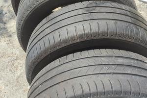 4 Michelin 195 55  16
