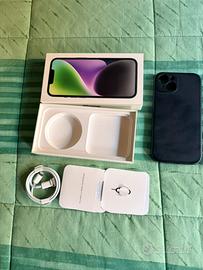 Scatola iPhone 14 cover cavetto e spilla