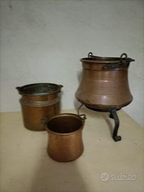 Pentole in rame antiche
