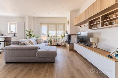 ATTICO A RONCIGLIONE