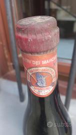 Bottiglia vino pregiato da collezione