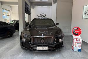 Maserati Levante V6 Diesel AWD 250cv Nerissimo Edi