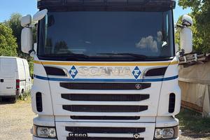 SCANIA R560