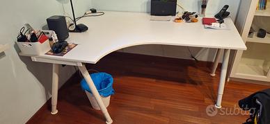 Scrivania Angolare IKEA Galant (120x160 cm)