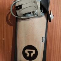 tavola snowboard  da 159 cm con attacchi 