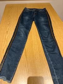 Jeans elasticizzati skinny con banda laterale - S