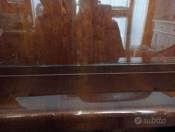 Pianoforte verticale Doina