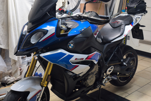 BMW s 1000 xr