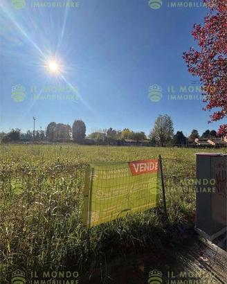Terreno di 6080 m² a Vizzolo Predabissi