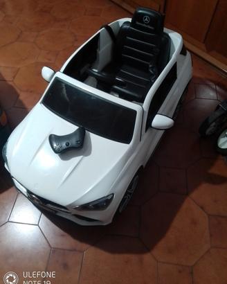macchinina Mercedes Benz elettrica 