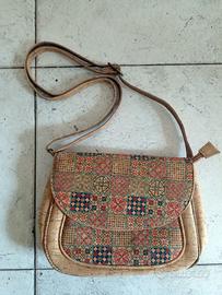 Borsa in sughero con tracolla