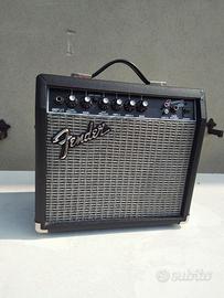 amplificatore per chitarra Fender frontman 15g