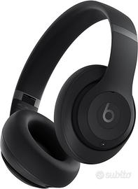 Beats Studio Pro nere