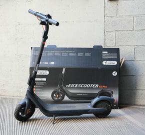 Monopattino elettrico Segway Ninebot E2 pro
