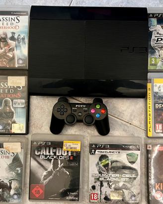 PLAY STATION 3 CON 8 GIOCHI E CAVETTI CONPRESI