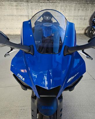  YAMAHA R1 2023