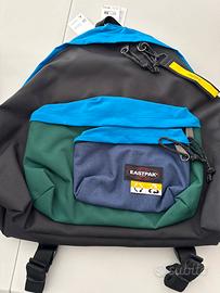Zaino Eastpak nero blu e verde 40x30x23cm