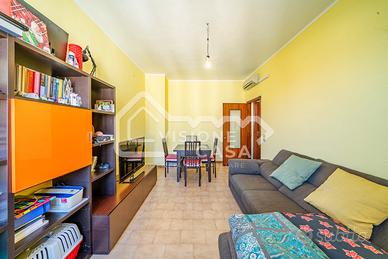 Ampio bilocale in zona regina pacis