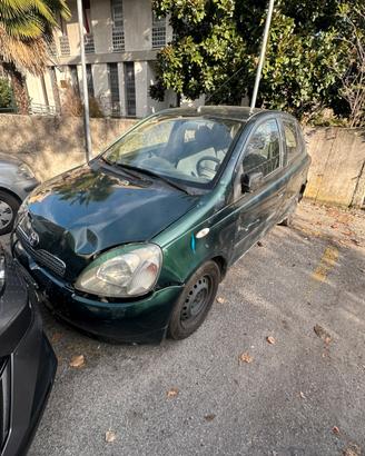 Toyota Yaris p1 1.0