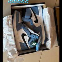 Jordan 1 Retro High OG blu University