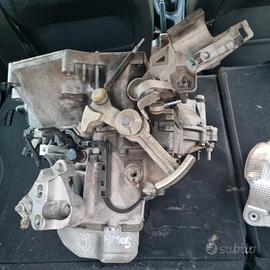 Cambio per Peugeot 208 > 2019 1 2 benzina 