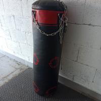 sacco da boxe 20 kg con supporto e guantoni