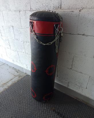 sacco da boxe 20 kg con supporto e guantoni