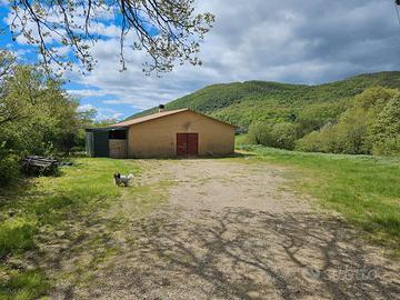 Capannone (villetta) 100 mq