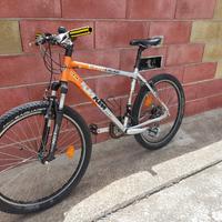MTB.   KTM  26.   